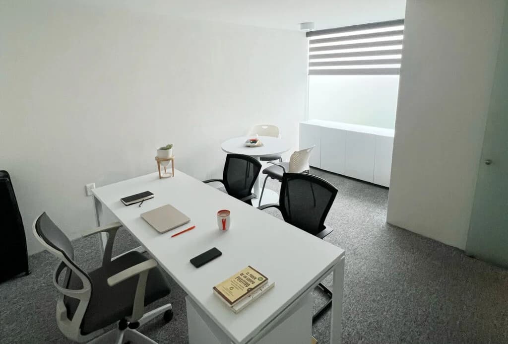 Oficina privada 105