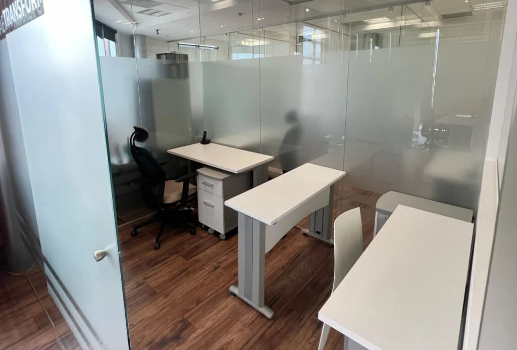 Oficina privada 225